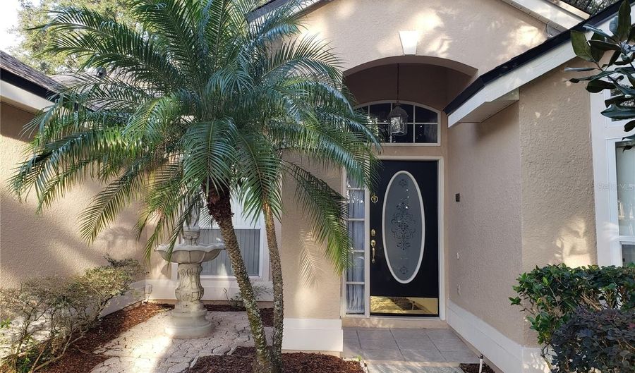 1612 SWEETWATER W Cir, Apopka, FL 32712 - 4 Beds, 3 Bath