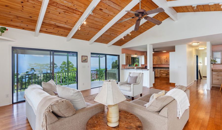 82-984 PAIKAPAHU St, Captain Cook, HI 96704 - 4 Beds, 3 Bath