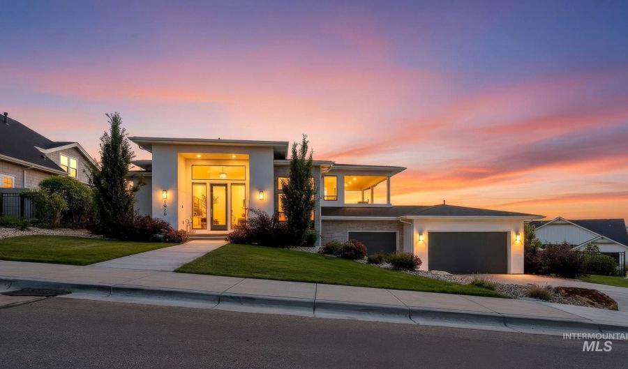 1916 S Meteor Way, Boise, ID 83712 - 3 Beds, 3 Bath