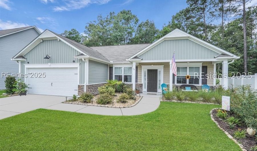 17 Alden Ct, Bluffton, SC 29910 - 3 Beds, 2 Bath