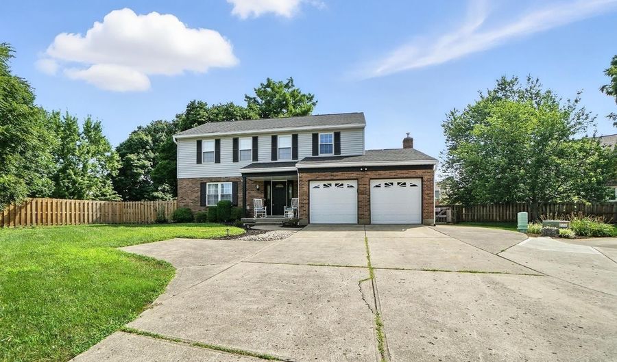 5555 Revmal Ln, Delhi, OH 45238 - 4 Beds, 4 Bath