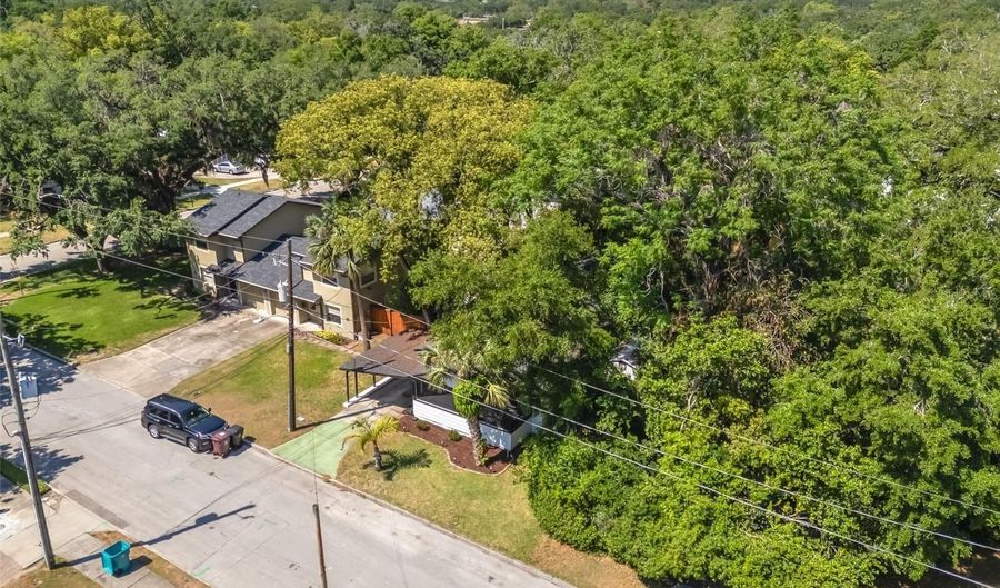 12 N FOREST Ave, Orlando, FL 32803 - 3 Beds, 2 Bath