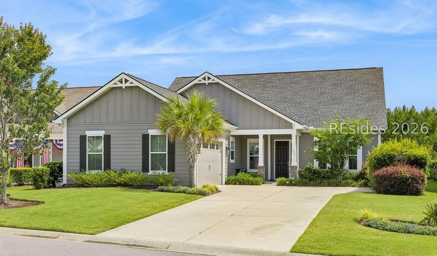 395 Castaway Dr, Bluffton, SC 29910 - 3 Beds, 3 Bath