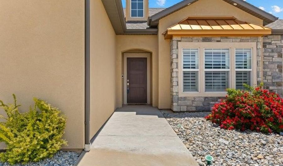 333 S Cedar Creek Dr S, Cedar City, UT 84720 - 3 Beds, 2 Bath
