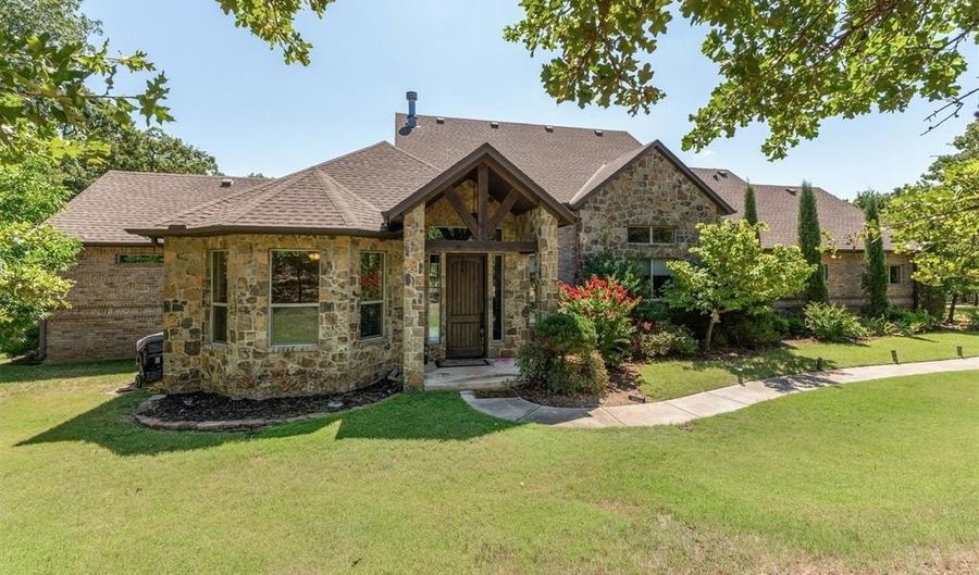 14201 Little Hickory, Arcadia, OK 73007 - 3 Beds, 4 Bath