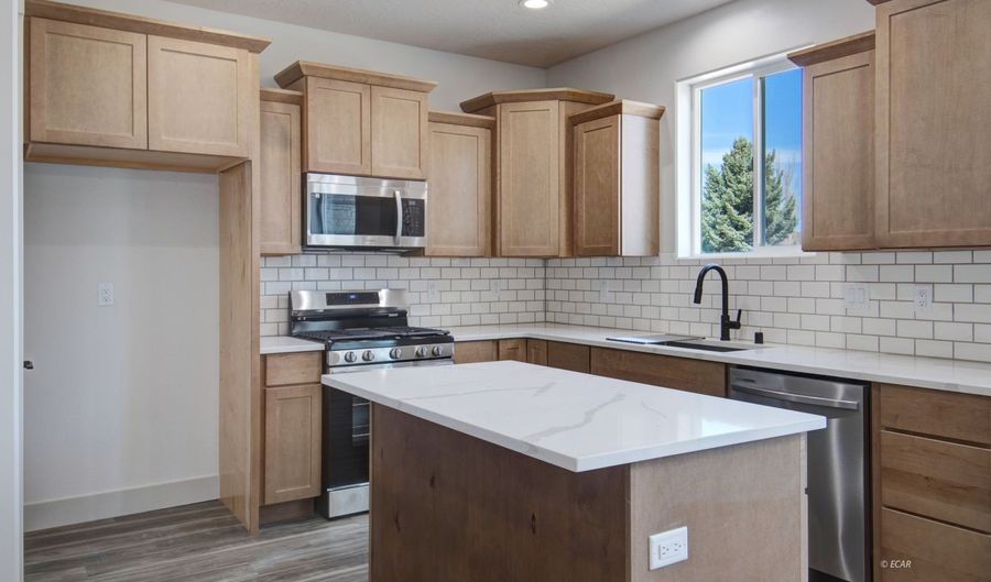 2473 N 5th St, Elko, NV 89801 - 3 Beds, 3 Bath