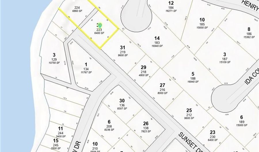 39 Sunset Dr, Barrington, RI 02806 - 2 Beds, 1 Bath