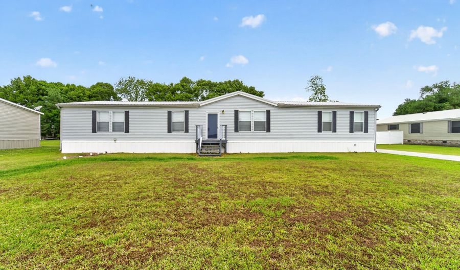 2830 Orangewood Dr, Abbeville, LA 70510 - 4 Beds, 2 Bath