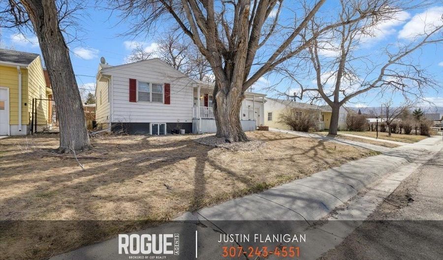 2131 Hyview, Casper, WY 82604 - 4 Beds, 2 Bath