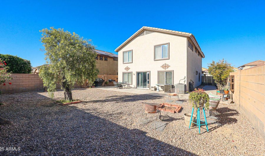 22207 W TONTO St, Buckeye, AZ 85326 - 4 Beds, 3 Bath