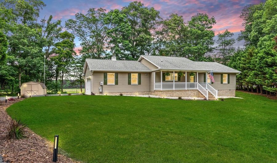 30934 HICKORY Ln, Dagsboro, DE 19939 - 3 Beds, 2 Bath