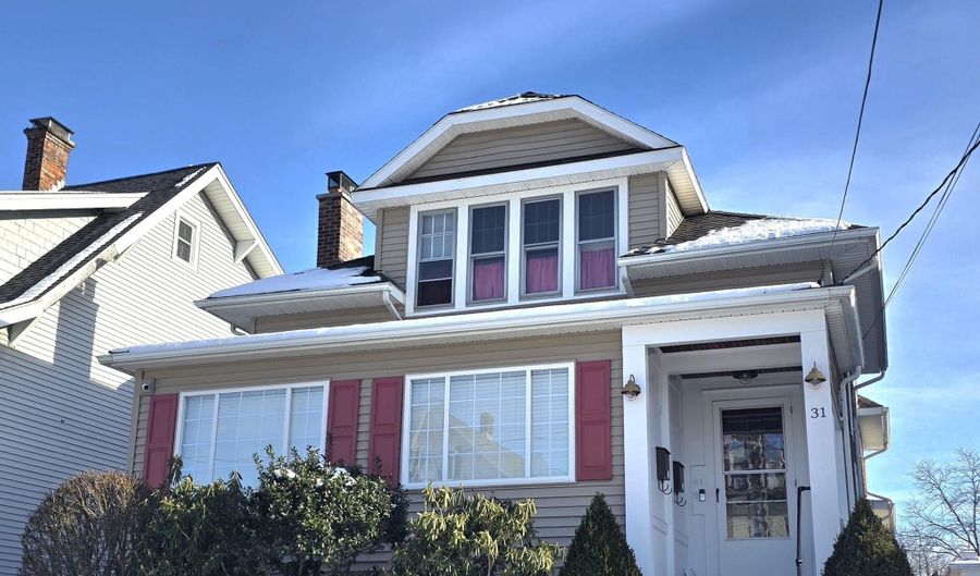 31 Terrace Ave 2, Albany, NY 12203 - 2 Beds, 1 Bath