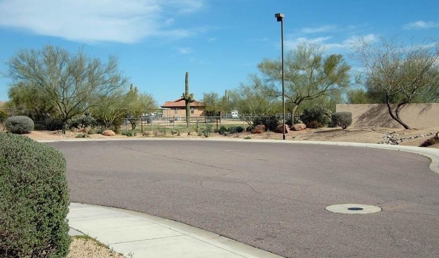 5128 E VIA DONA Rd, Cave Creek, AZ 85331 - 4 Beds, 3 Bath