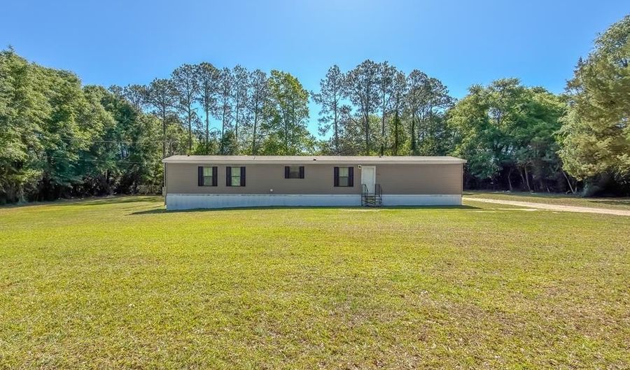 140 Bud Harrell Rd, Bainbridge, GA 39819 - 3 Beds, 2 Bath