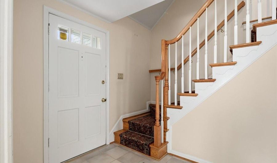 4302 ADRIENNE Dr, Alexandria, VA 22309 - 4 Beds, 3 Bath