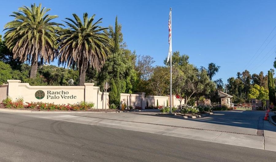 3157 VIA VIEJAS OESTE, Alpine, CA 91901 - 4 Beds, 4 Bath