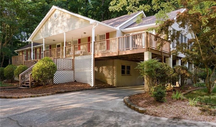 135 Brookhaven Ln, Advance, NC 27006 - 3 Beds, 3 Bath