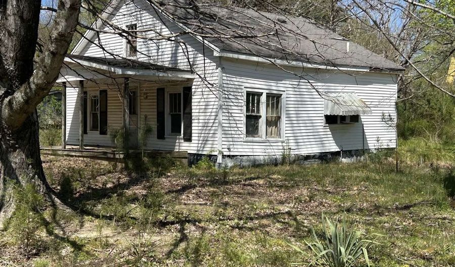 1138 Walkers Chapel Rd, Adolphus, KY 42120 - 2 Beds, 1 Bath