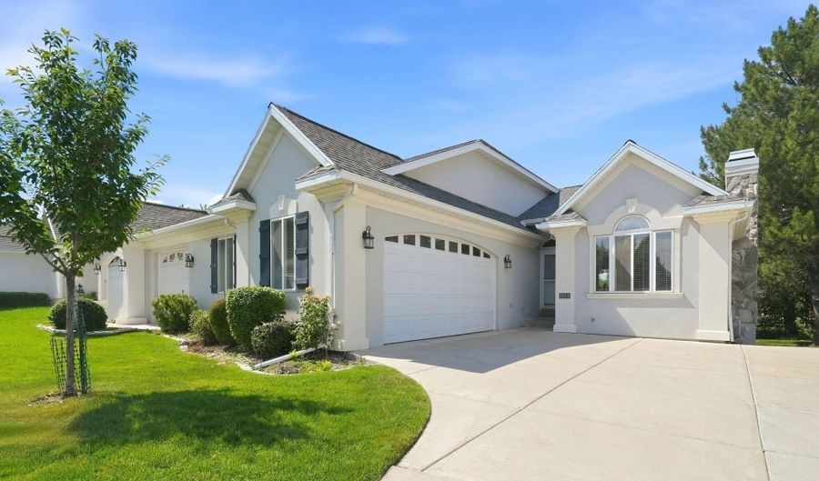 178 Country Springs Dr, Bountiful, UT 84010 - 3 Beds, 3 Bath