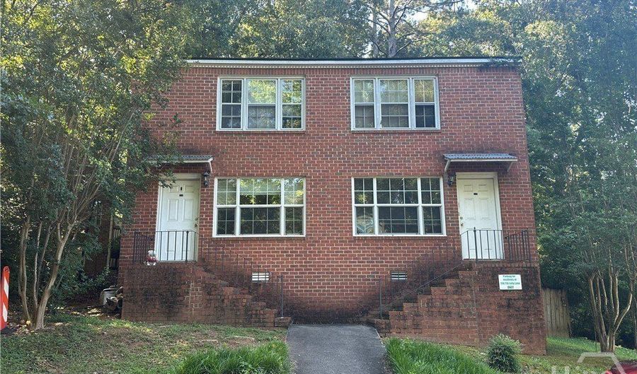 116 Jolly Ln, Athens, GA 30605 - 2 Beds, 2 Bath