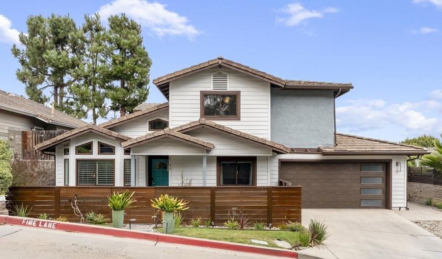 6749 Alamo Ct, La Mesa, CA 91942 - 4 Beds, 3 Bath