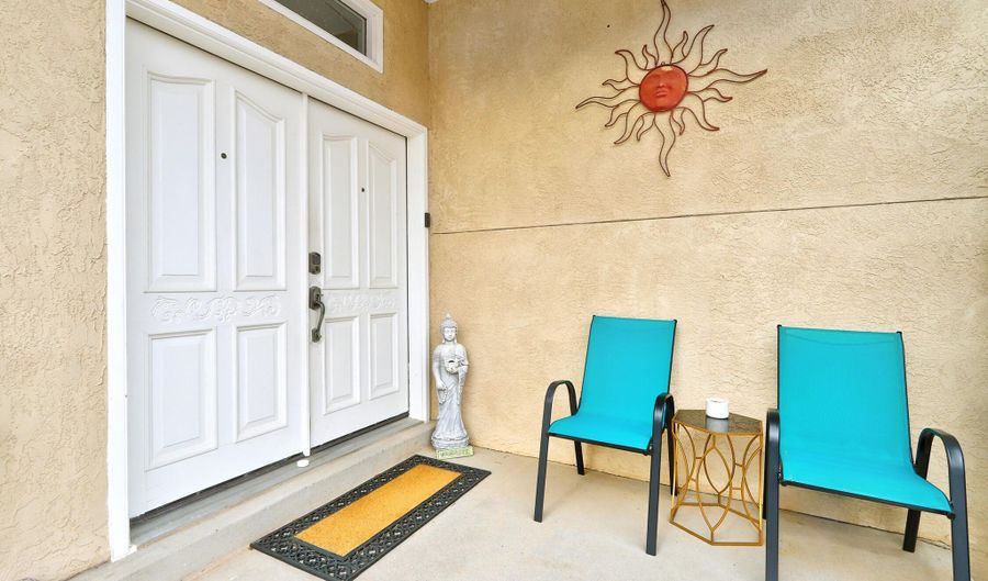 701 Stagecoach Rd SE, Albuquerque, NM 87123 - 3 Beds, 2 Bath