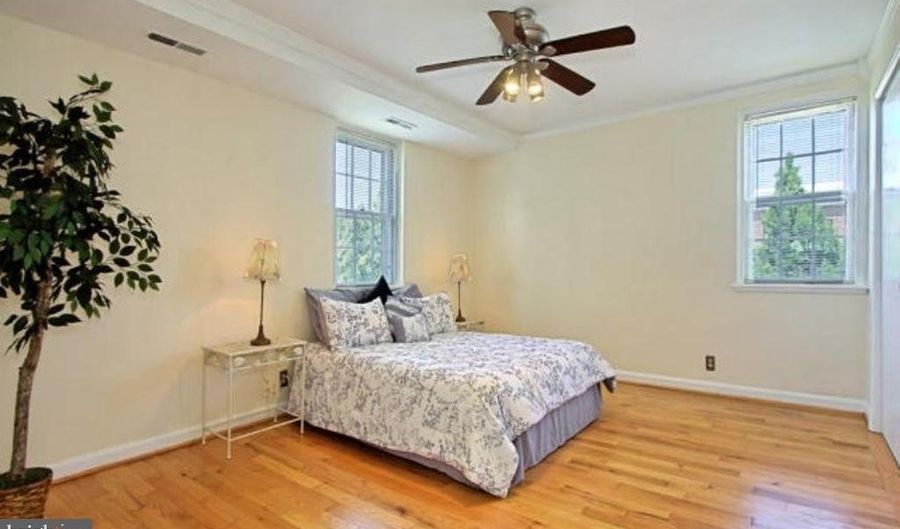 4217 32ND Rd S, Arlington, VA 22206 - 3 Beds, 2 Bath