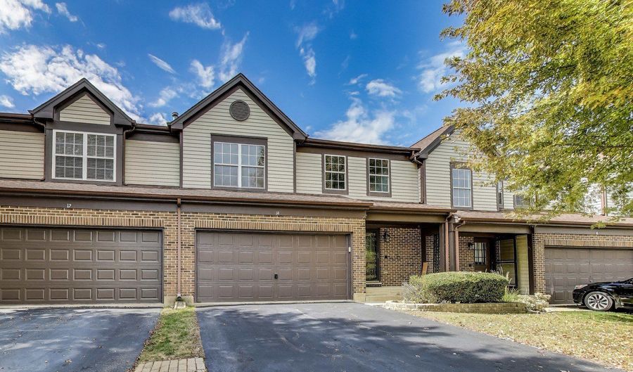 14 Oxford Ct, Algonquin, IL 60102 - 3 Beds, 3 Bath
