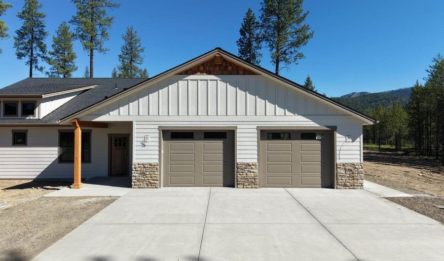 93 Cannon Ln, Blanchard, ID 83804 - 3 Beds, 0 Bath