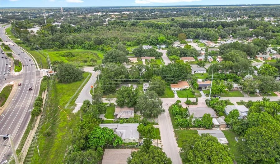 612 ACAPULCA Way, Altamonte Springs, FL 32714 - 3 Beds, 2 Bath