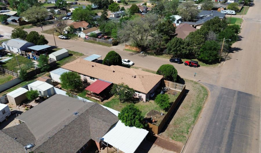 1512 Avenue K, Abernathy, TX 79311 - 3 Beds, 2 Bath