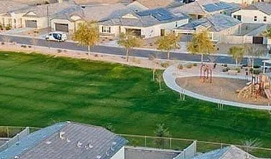 4189 S 243RD Dr, Buckeye, AZ 85326 - 3 Beds, 2 Bath