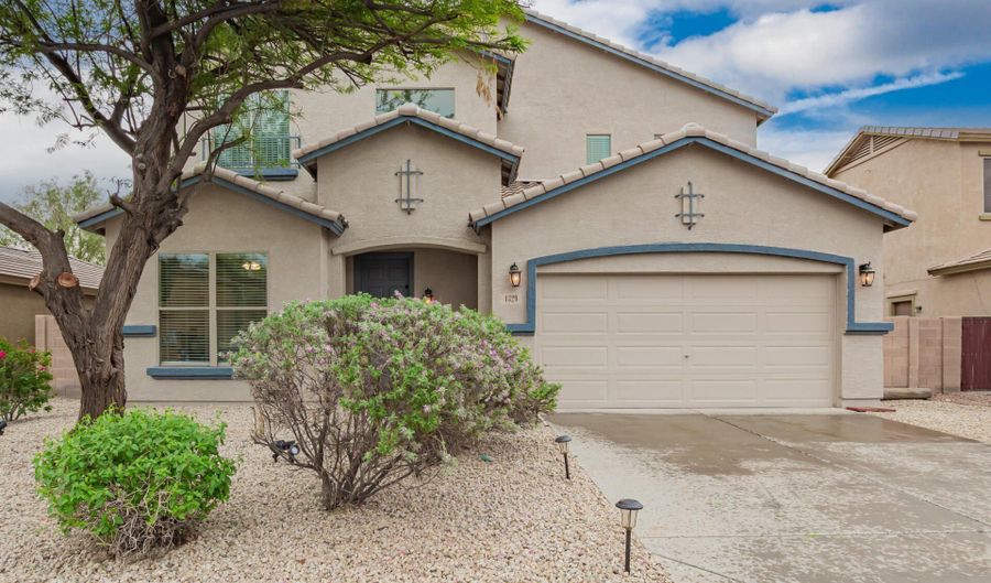 1329 E CECIL Ct, Casa Grande, AZ 85122 - 4 Beds, 3 Bath