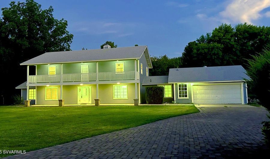 315 W Hereford Dr, Camp Verde, AZ 86322 - 5 Beds, 4 Bath