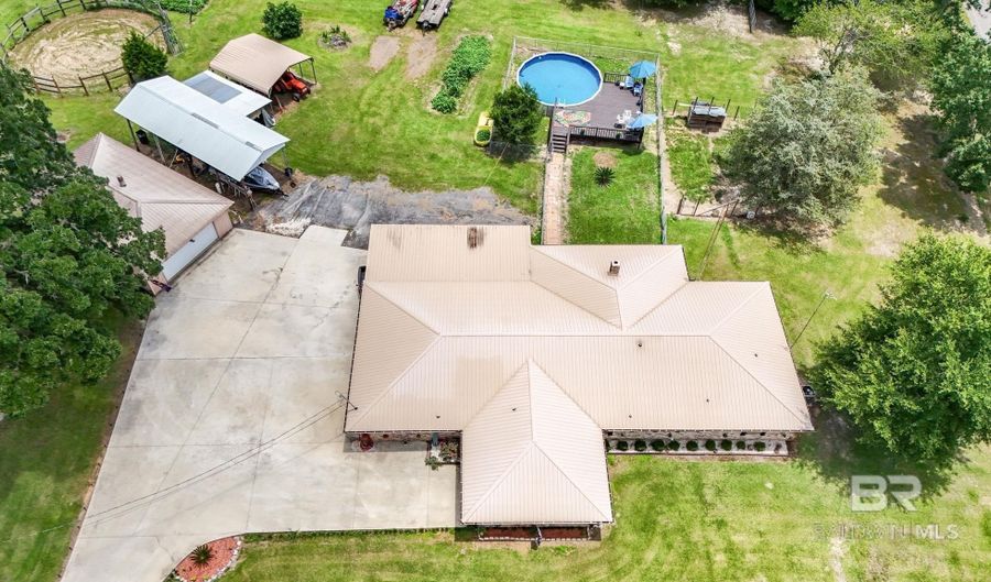 813 S White Ave, Bay Minette, AL 36507 - 3 Beds, 2 Bath