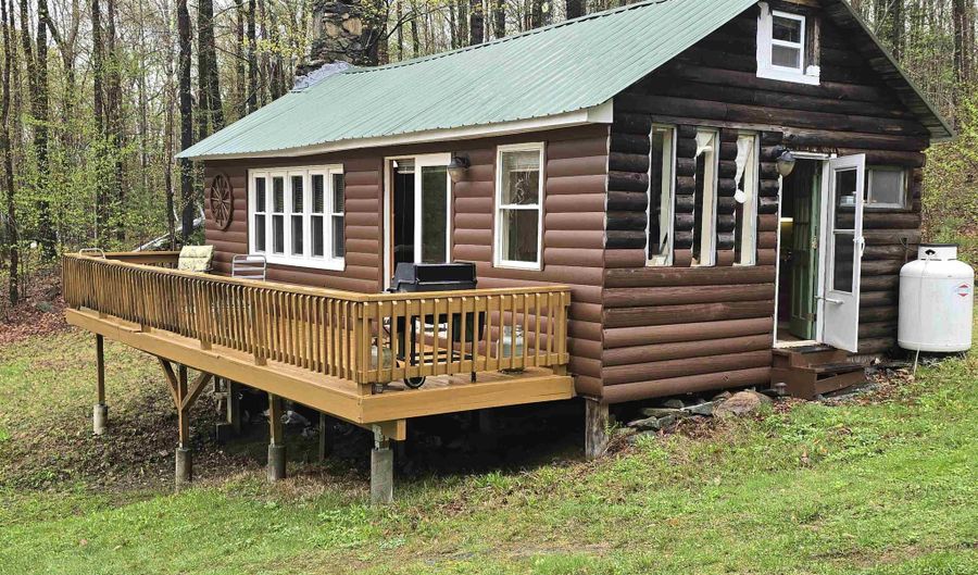 5 Beech Rd, Acworth, NH 03601 - 1 Beds, 1 Bath