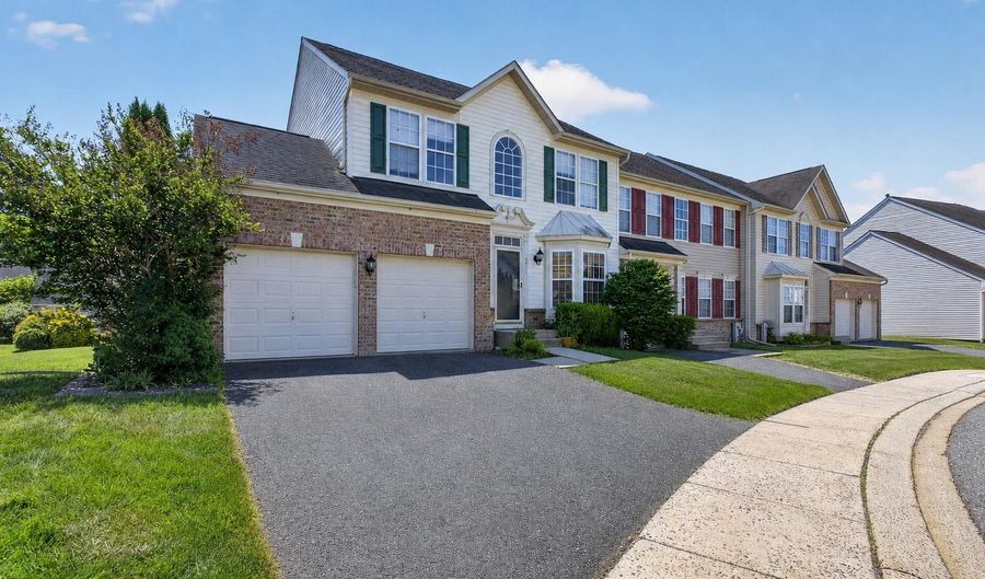 4911 VILLA POINT Dr 57, Aberdeen, MD 21001 - 3 Beds, 3 Bath