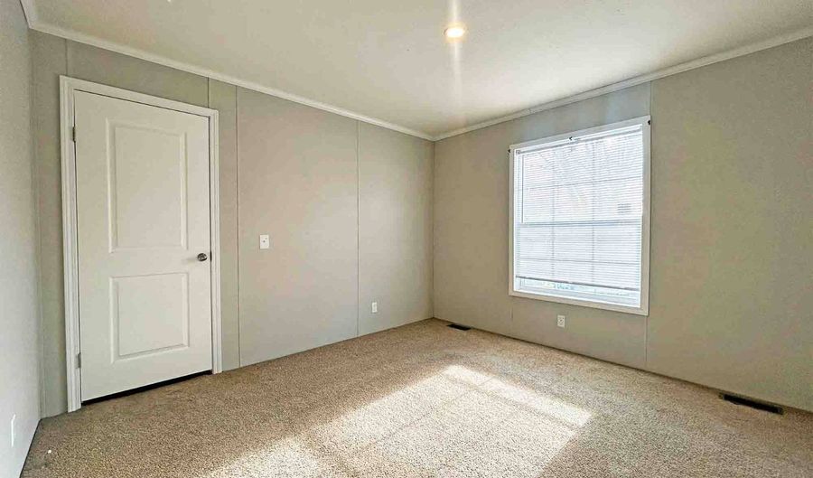 7055 Quarry Rd 133, Amherst, OH 44001 - 2 Beds, 1 Bath