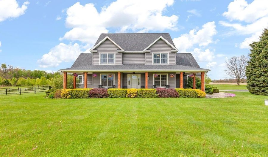 1494 E Gorman Rd, Adrian, MI 49221 - 4 Beds, 3 Bath