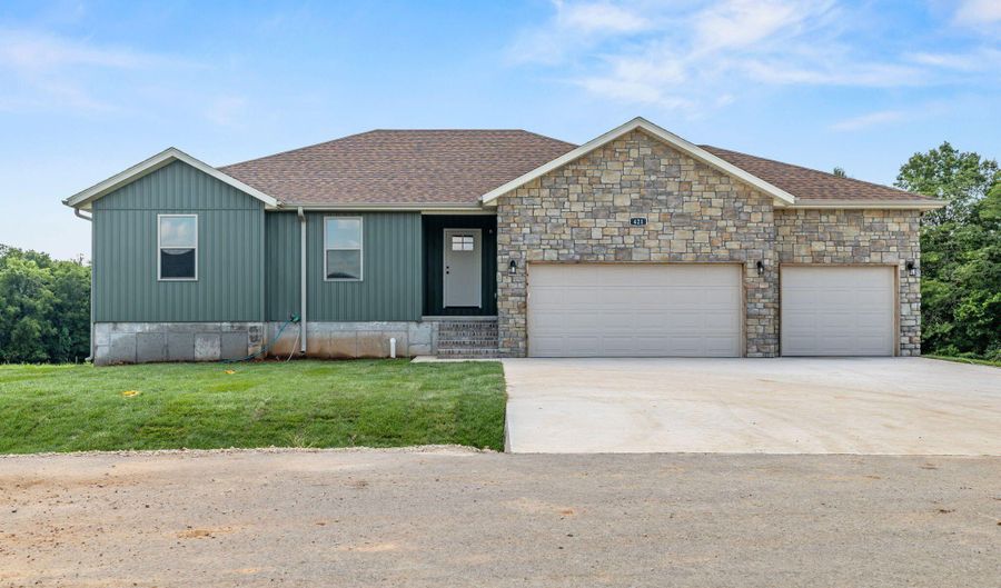 421 Beavertail Rd, Ash Grove, MO 65604 - 3 Beds, 2 Bath