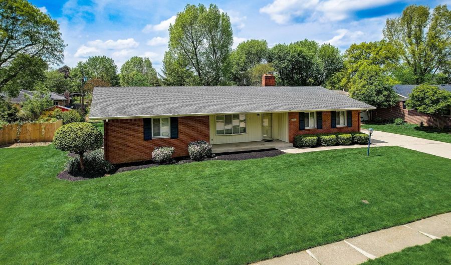 8412 Rahke Rd, Indianapolis, IN 46217 - 3 Beds, 2 Bath