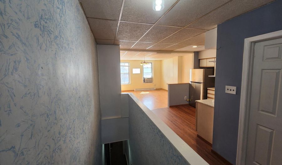 7517- B BROOKHAVEN Rd, Philadelphia, PA 19151 - 1 Beds, 1 Bath
