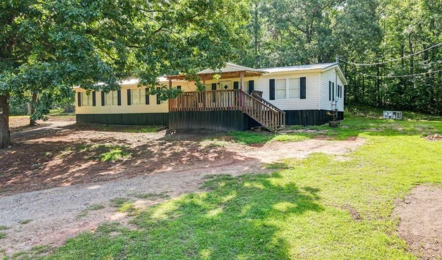 381 Jim Turner, West Point, GA 31833 - 4 Beds, 2 Bath