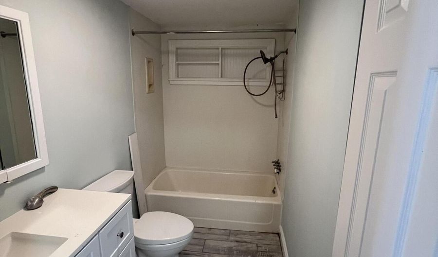 8480 Doar Rd, Awendaw, SC 29429 - 4 Beds, 2 Bath