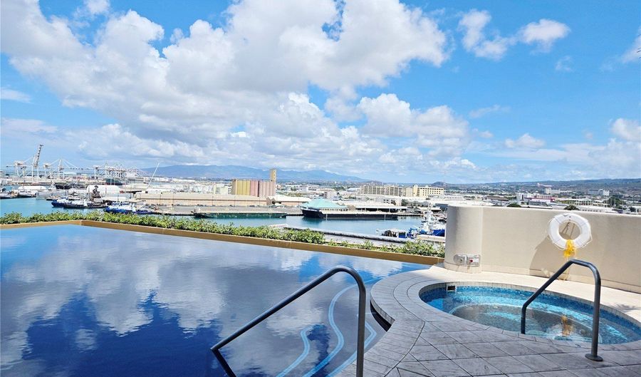 66 Queen St 2002, Honolulu, HI 96813 - 2 Beds, 2 Bath