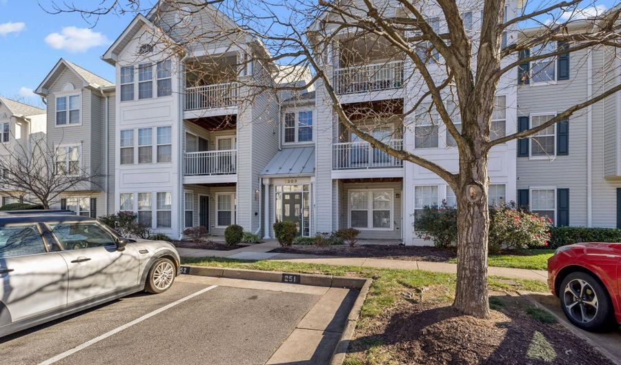 7503 CALDERON Ct G, Alexandria, VA 22306 - 2 Beds, 2 Bath