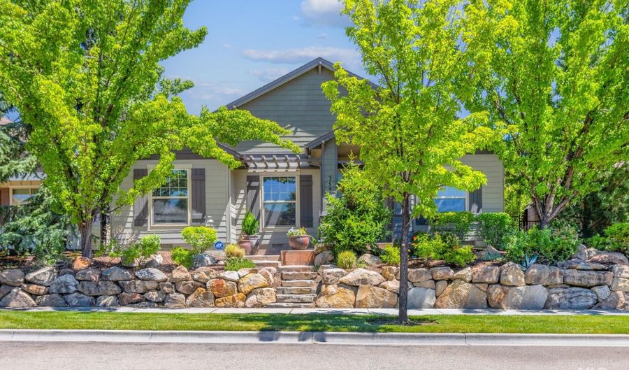 2590 S Perrault Way, Boise, ID 83716 - 4 Beds, 2 Bath