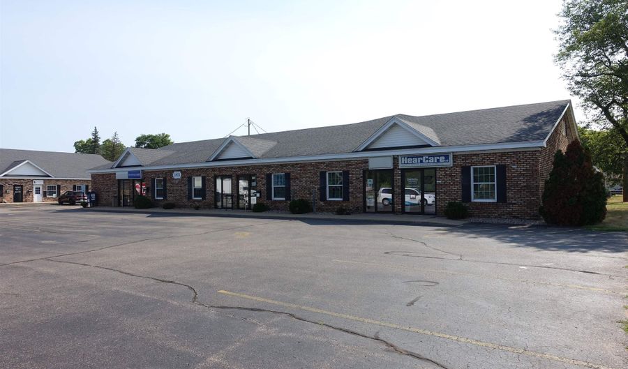2811 2821 8TH St S, Wisconsin Rapids, WI 54494 - 0 Beds, 0 Bath