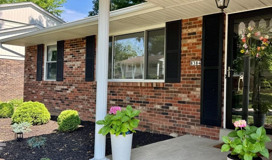 8384 Summitridge Dr, Anderson Twp., OH 45255 - 3 Beds, 2 Bath