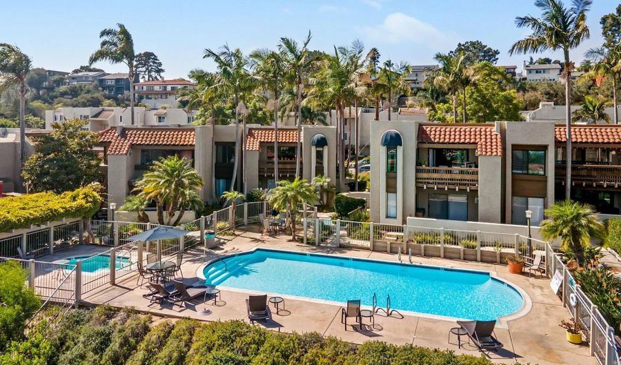 13735 Mango Dr, Del Mar, CA 92014 - 1 Beds, 1 Bath